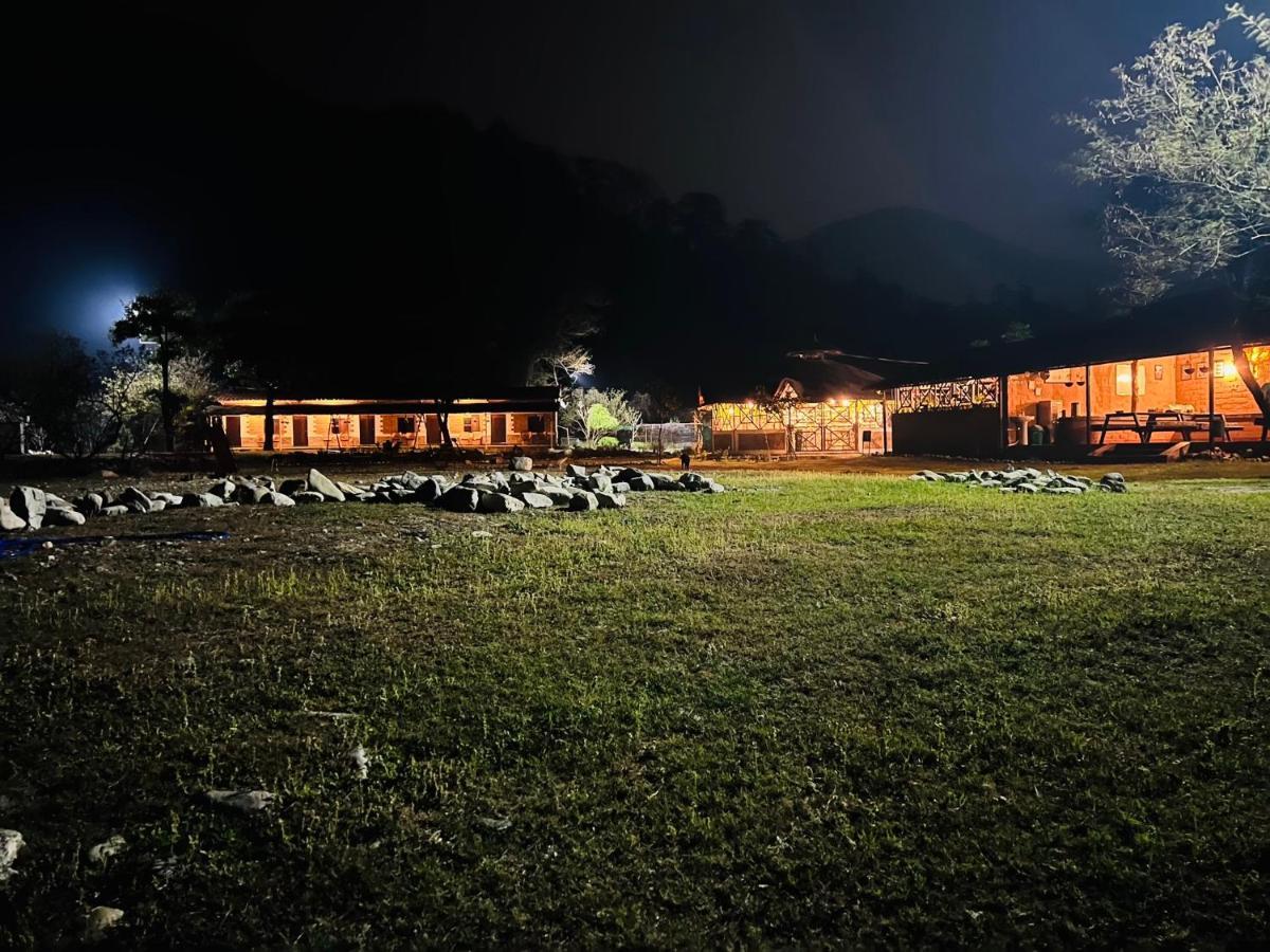 Aura Wildlife Camp And Resorts Marchula Exteriér fotografie